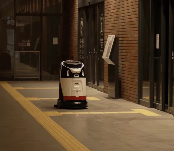 Ottenere Late-Night Pulizia della stazione senza equipaggio con Scrubber 50
